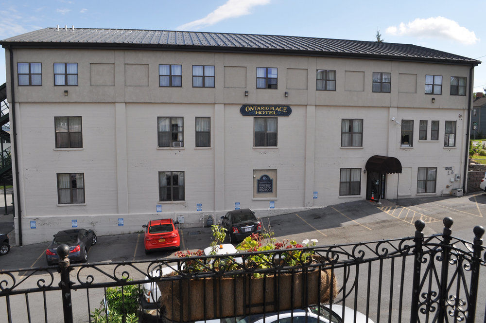Harbor House Inn Sackets Harbor Exterior foto